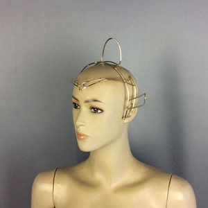Dance Headpiece, Gold Wire Frame Headpiece, Abstract Geometric Design