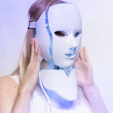 I Tried LED Red Light Therapy for 1 Year