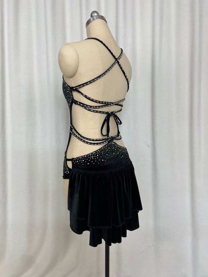 Long kimono coat stage performance costumes and black velvet dress