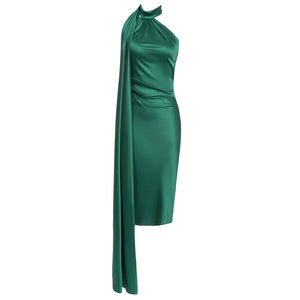 Elegant Green Sleeveless Halter Neck Backless Dress with Ribbon Detail