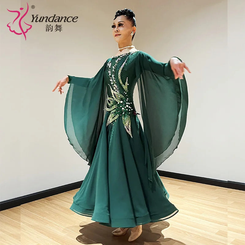 Women's Standard Ballroom Dance Dress With Chiffon Fabric In Green For Performance