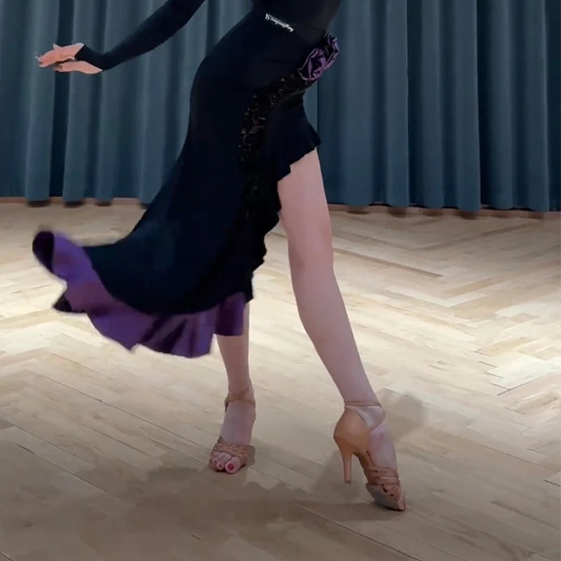 Women's Blue Ruffled Asymmetrical Hem Latin Dance Dress with Headband, Arm Sleeve & Floral Detail