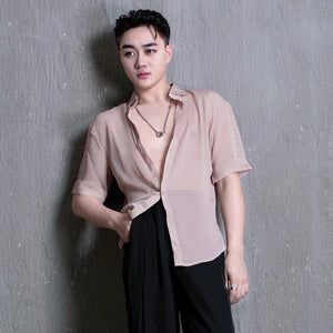 Men's White Linen Short-Sleeve Shirt with Silver Chain and Blue Pleated Trousers