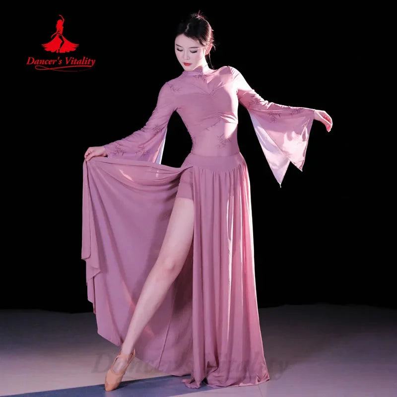 Women's Belly Dance Two-Piece Practice Set With Long-Sleeve Top And Long Tassel Skirt For Training