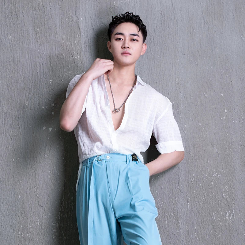 Men's White Linen Short-Sleeve Shirt with Silver Chain and Blue Pleated Trousers