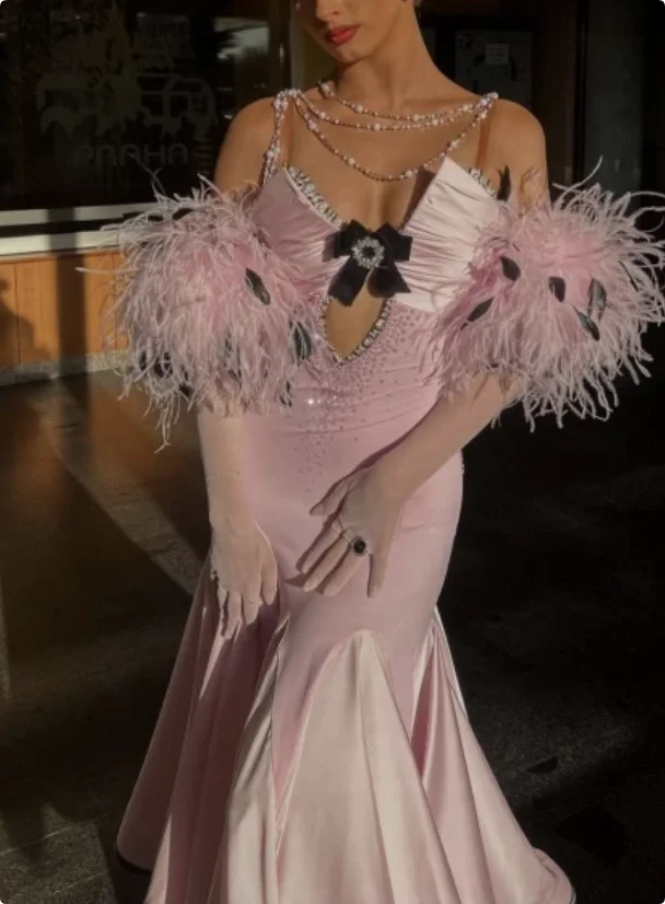 Women's Pink Feathered Sweetheart Neckline Ballroom Dance Dress with Gloves