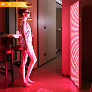 Person using the RLPRO2000 red light therapy panel