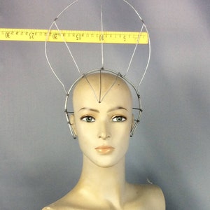 Wire Headpiece, Silver, Geometric Design, Dance Accessory
