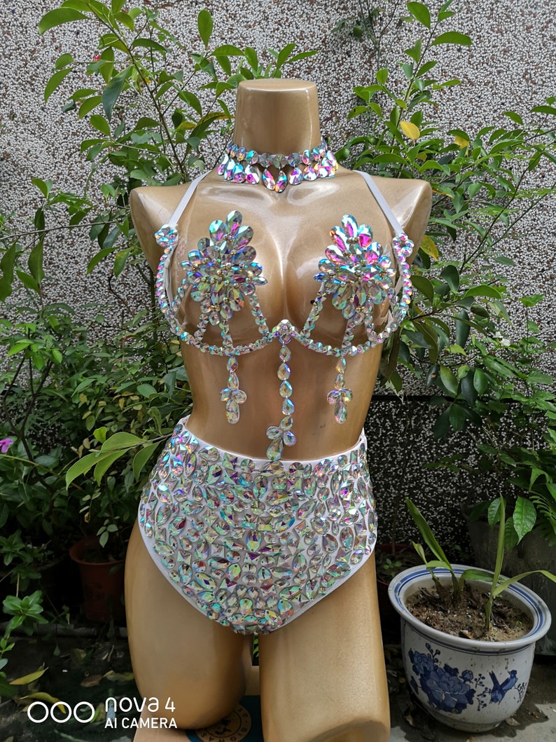Women's White Iridescent Rhinestone Sequin Choker Bra and High-Waisted Bottom Set, Crystal Embellished, Burlesque Rave Dancewear