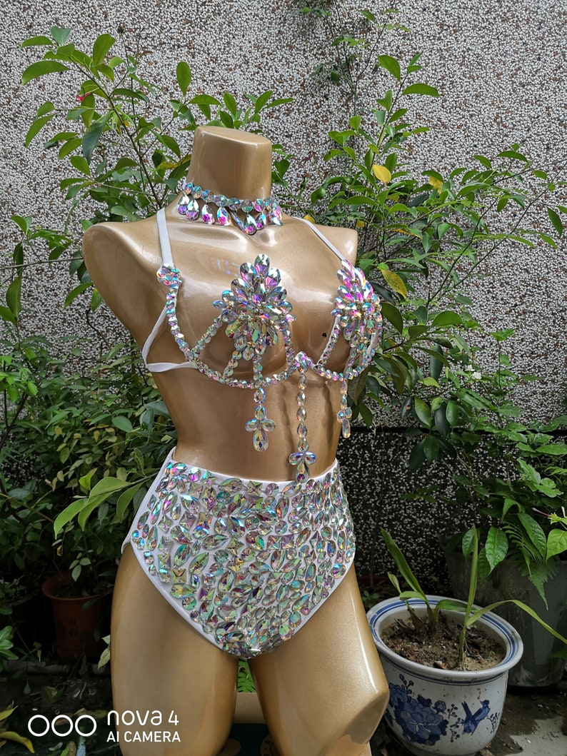 Women's White Iridescent Rhinestone Sequin Choker Bra and High-Waisted Bottom Set, Crystal Embellished, Burlesque Rave Dancewear