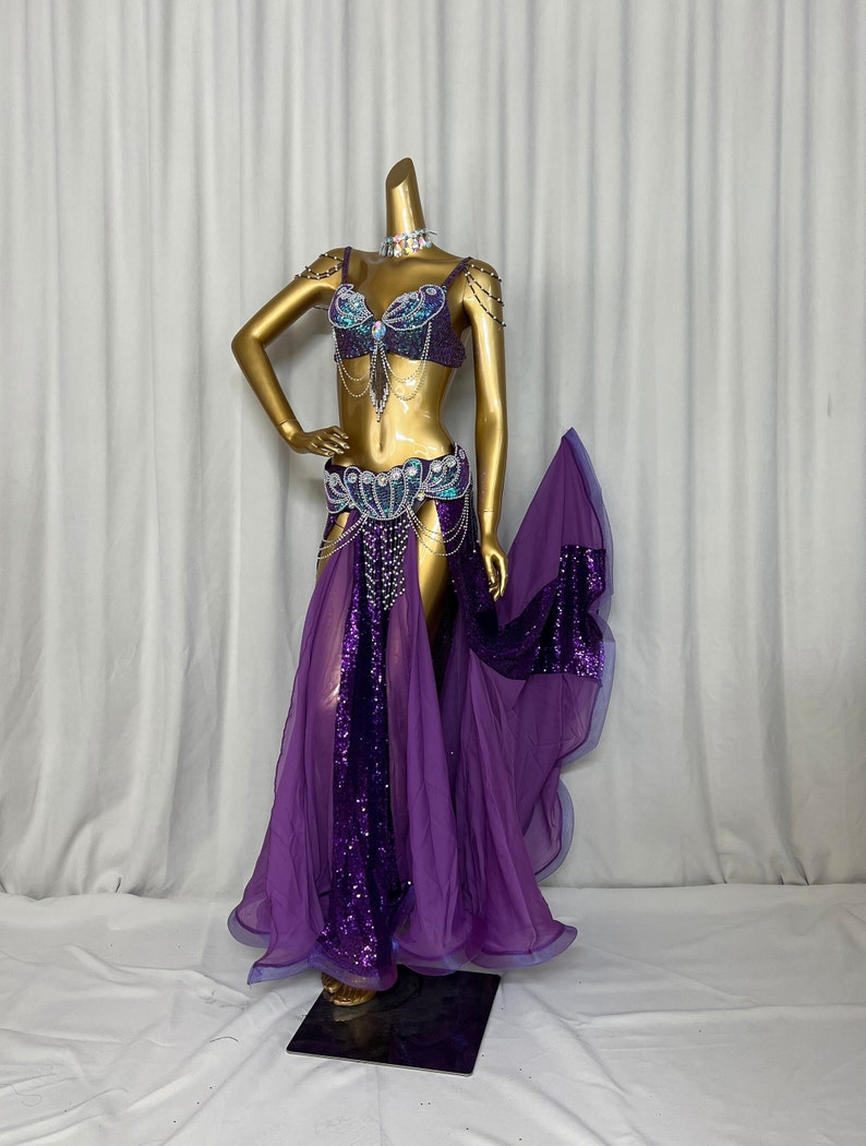 Belly Dance Costume Women's Blue & Teal Sequin Beaded Bra & Skirt Set with Chiffon Panels and Chain Detail