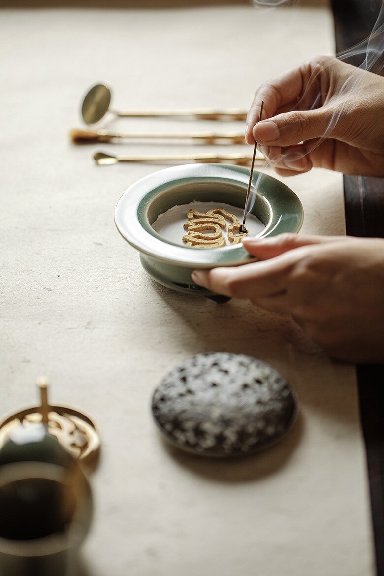 Traditional Green Chinese Glazed Ceramic Incense Burner Set